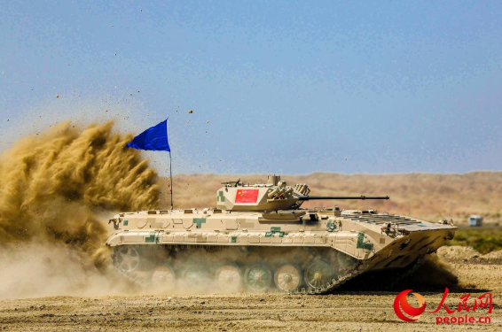 環(huán)球網(wǎng):又是第一！“蘇沃洛夫突擊”接力賽中國隊摘冠